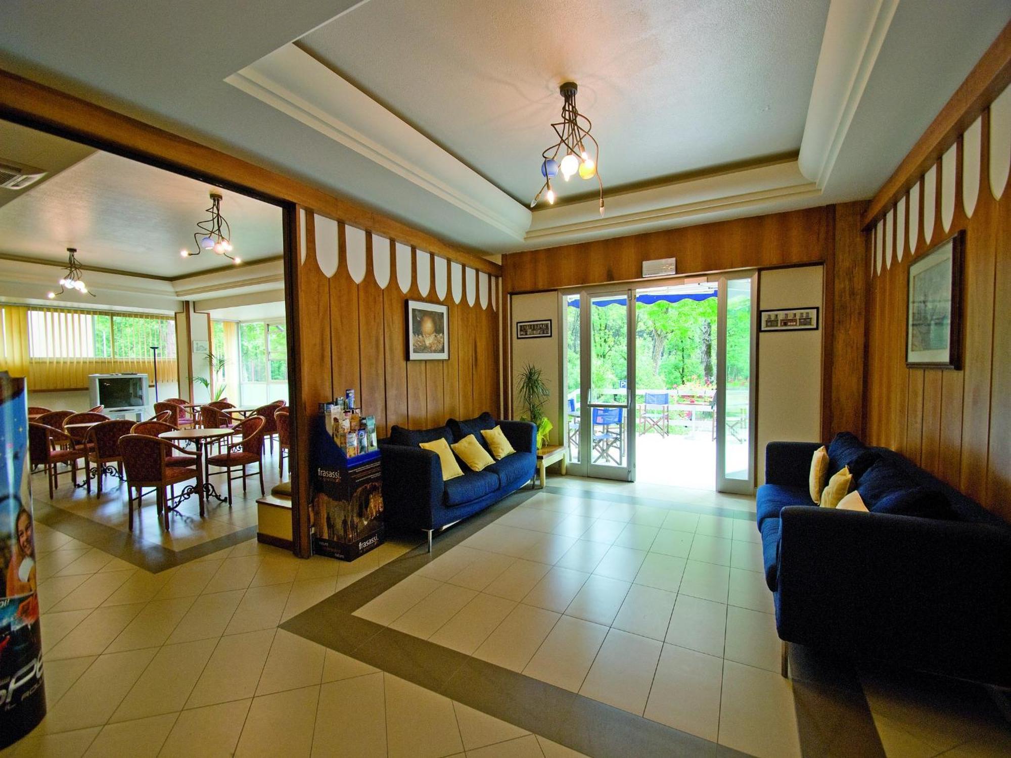 Hotel Solaria Marina Romea Exterior photo